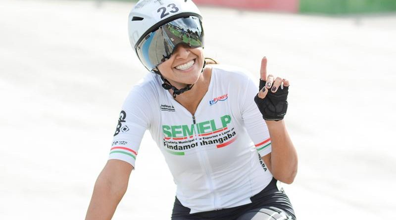 Ciclista Wellyda Rodrigues conquista título brasileiro de Scratch para Pindamonhangaba